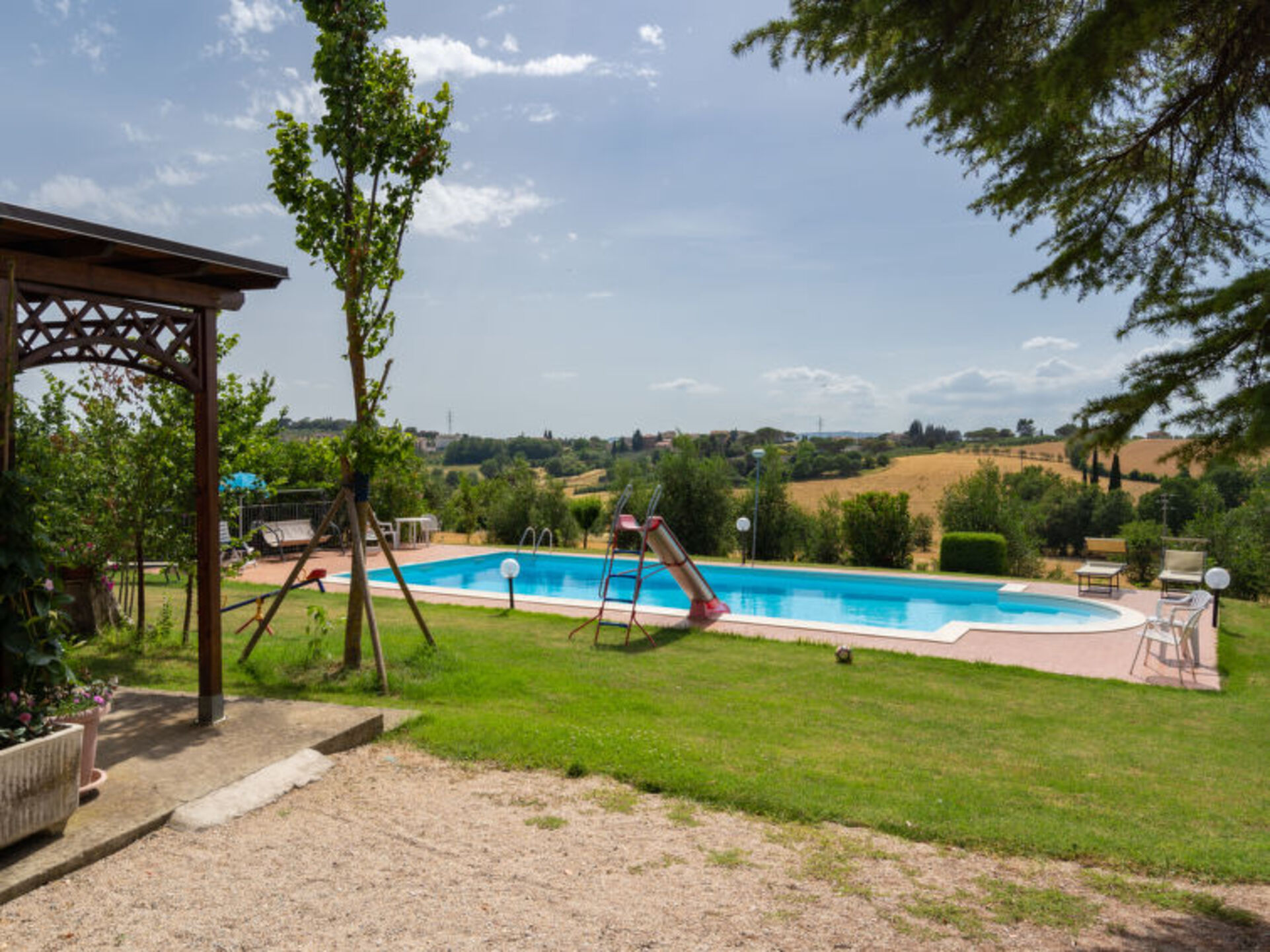 5 Star Villa with 5 Bedrooms, Arezzo Villa 1003