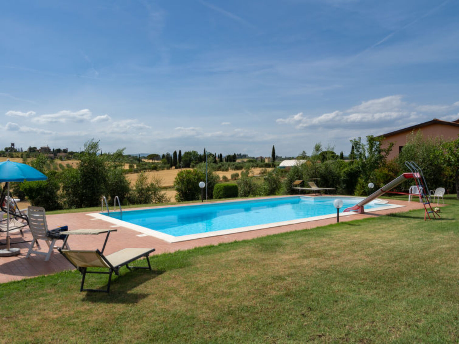5 Star Villa with 5 Bedrooms, Arezzo Villa 1003