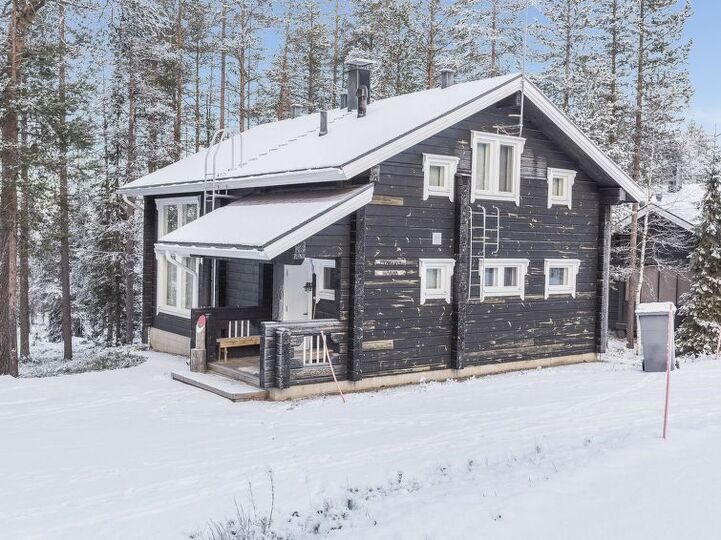 5 Star Villa with Majestic Views, Lapland Villa 1049