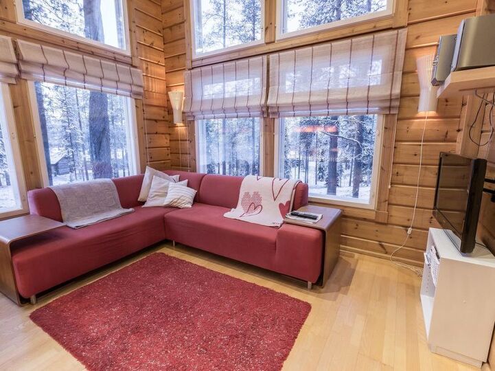 5 Star Villa with Majestic Views, Lapland Villa 1049
