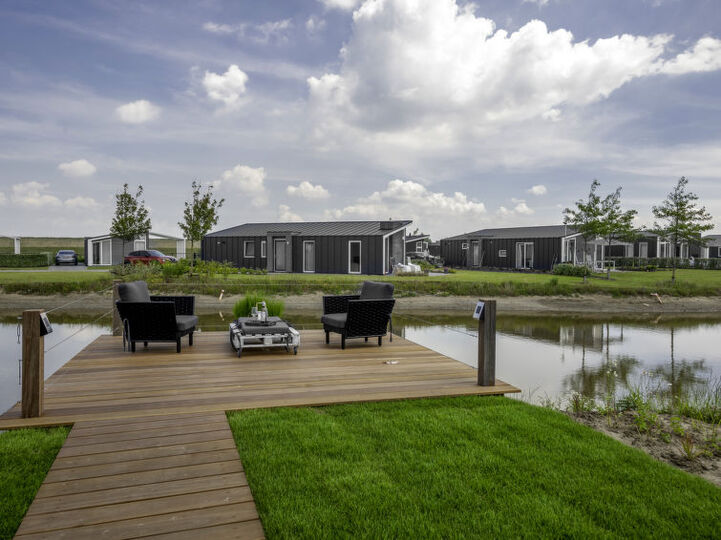Luxury 2 Bedroom Villa, Zeeland Villa 1023