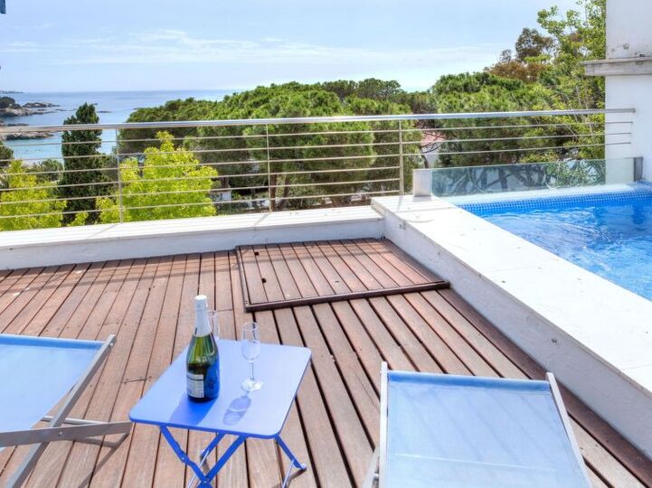 Tranquil Oasis in Playa de Aro,1001