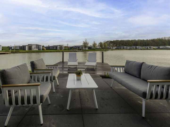 5 Star Villa with 2 Bedrooms, Zeeland Villa 1033