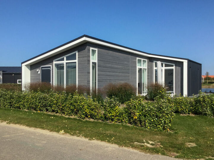 5 Star Villa with 2 Bedrooms, Zeeland Villa 1033