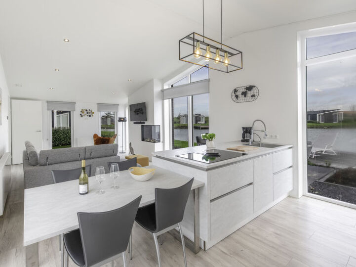 5 Star Villa with 2 Bedrooms, Zeeland Villa 1033