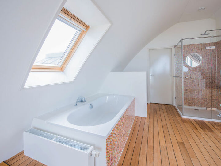 Rent Your Own Luxury Villa with 3 Bedrooms, Noord Holland Villa 1053