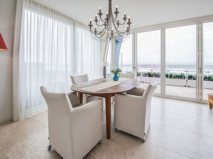 Rent Your Own Luxury Villa with 3 Bedrooms, Noord Holland Villa 1053
