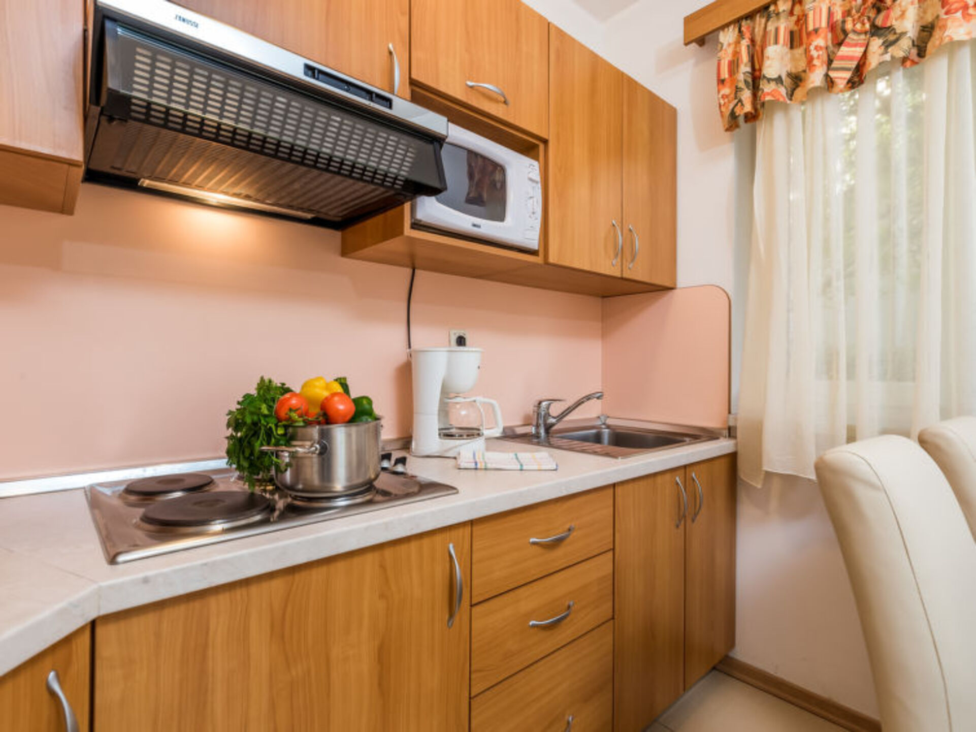 Charming One Bedroom Oasis in Banjol City, 1073