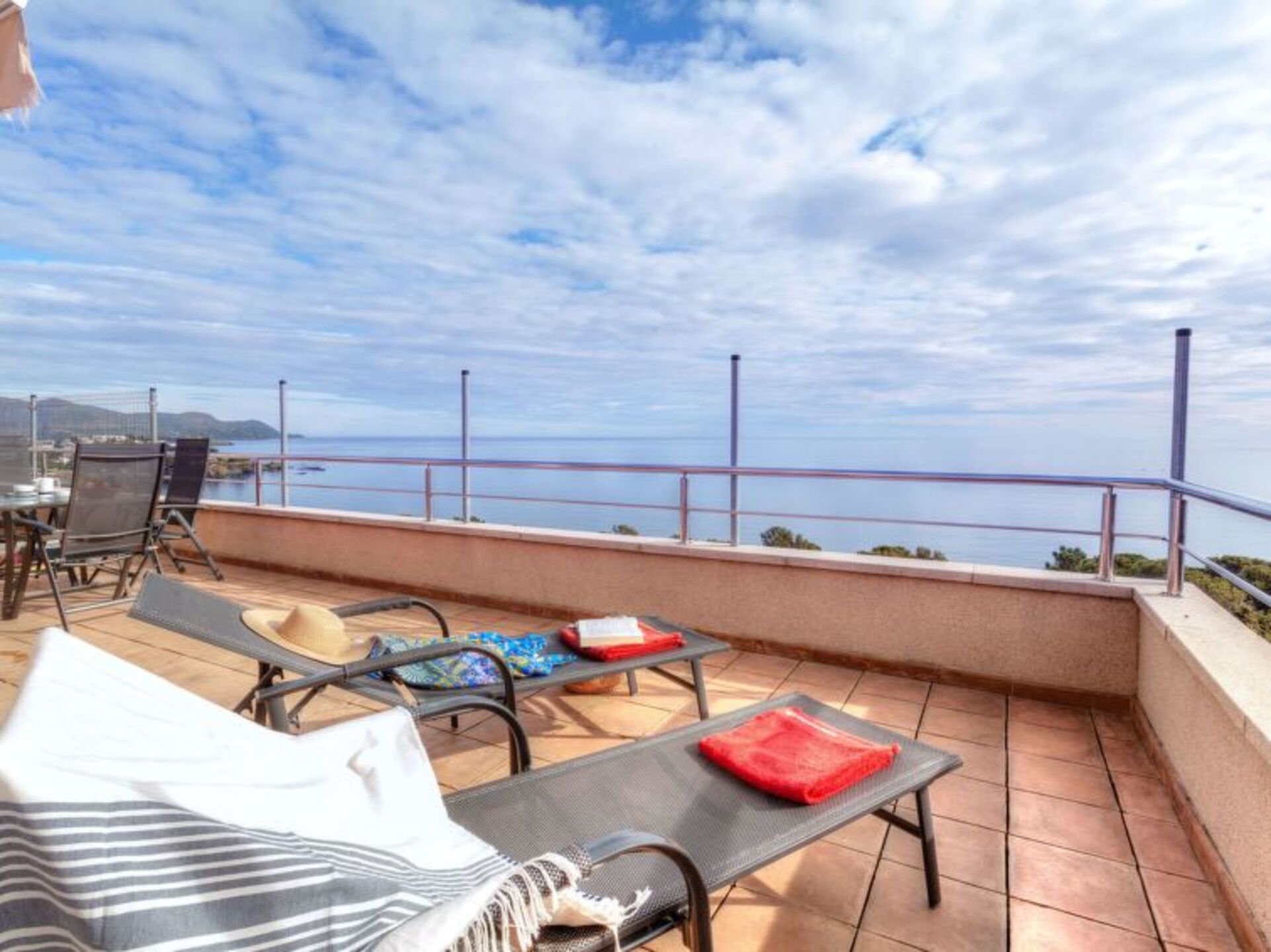 Cozy Beachside Retreat in Llançà,1000