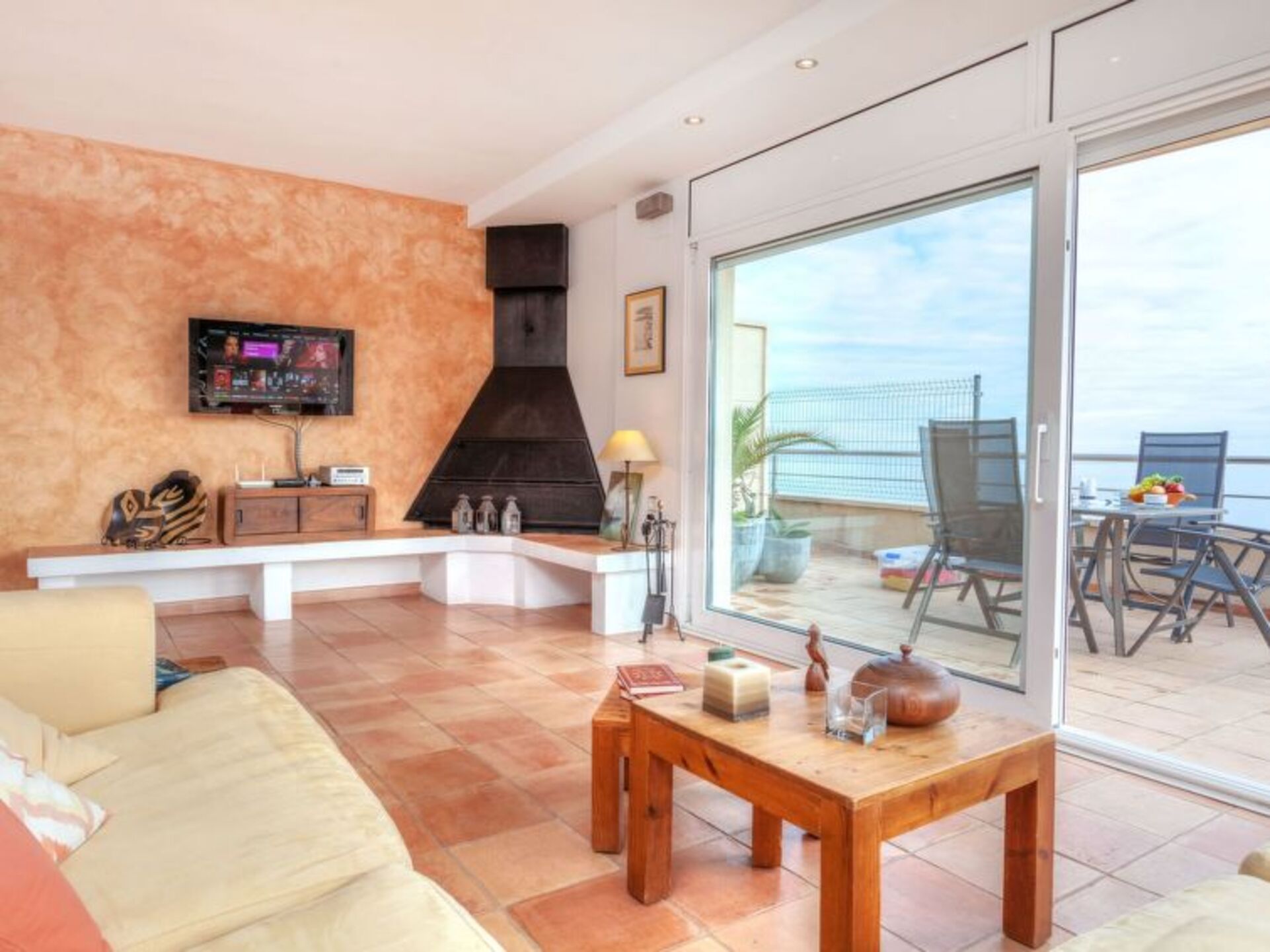 Cozy Beachside Retreat in Llançà,1000