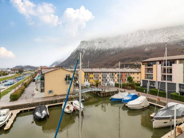 5 Star Villa with First Class Amenities, Valais Villa 1057