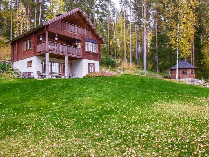 5 Star Villa with 2 Bedrooms, Southern Savonia Villa 1040