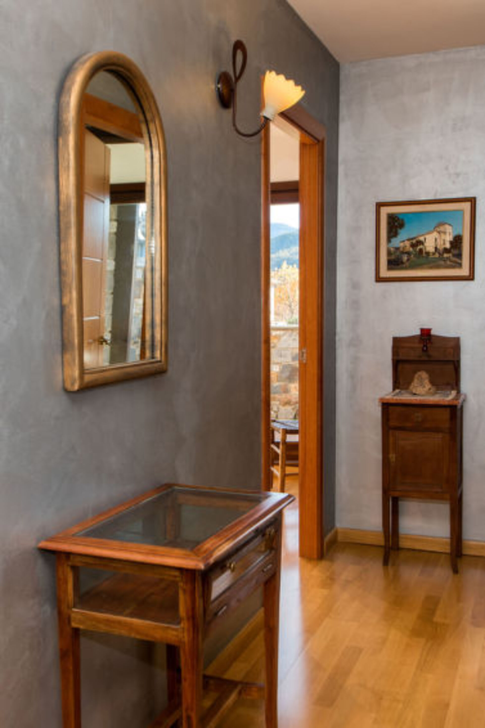 6 BR Villa,1000