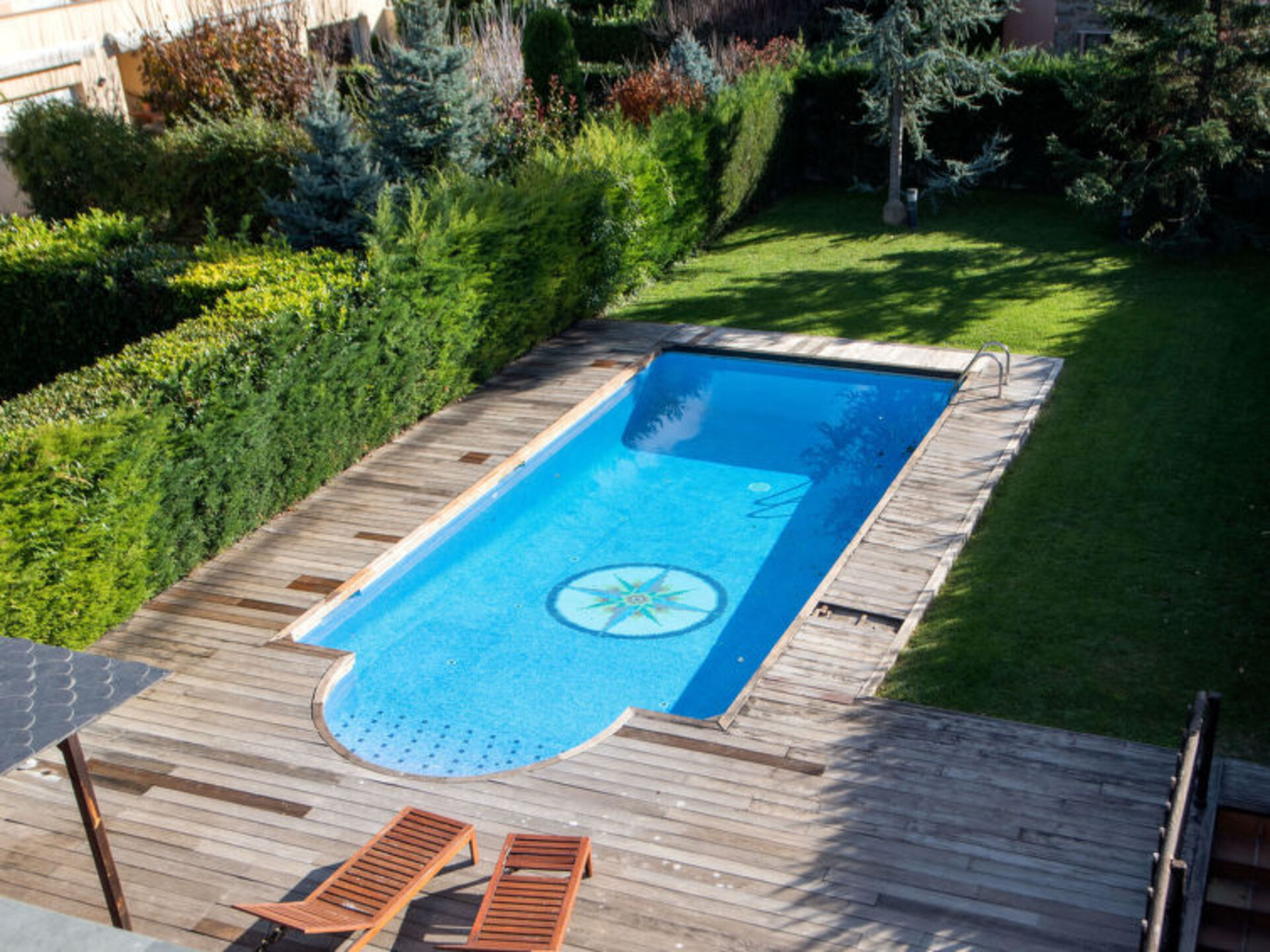 6 BR Villa,1000