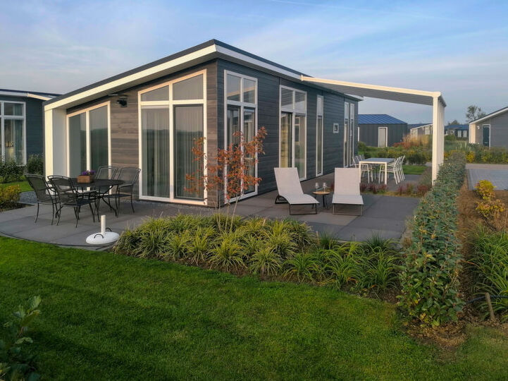 Rent Your Own Luxury Villa with 2 Bedrooms, Zeeland Villa 1044