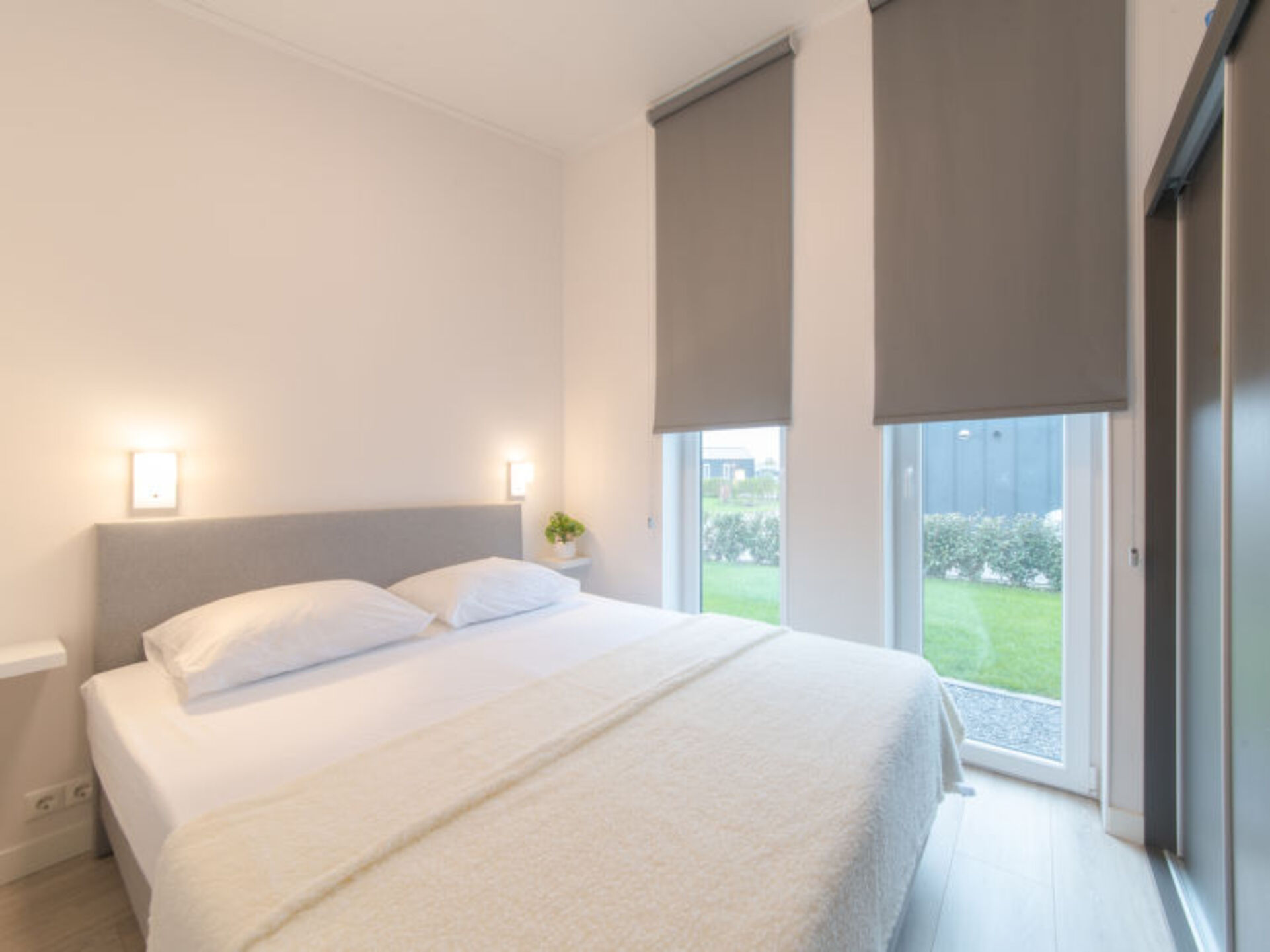 Rent Your Own Luxury Villa with 2 Bedrooms, Zeeland Villa 1044