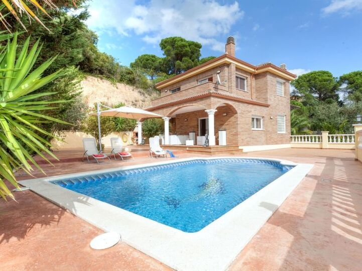 Tranquil Oasis near Beach,1012, Lloret de Mar, Spain