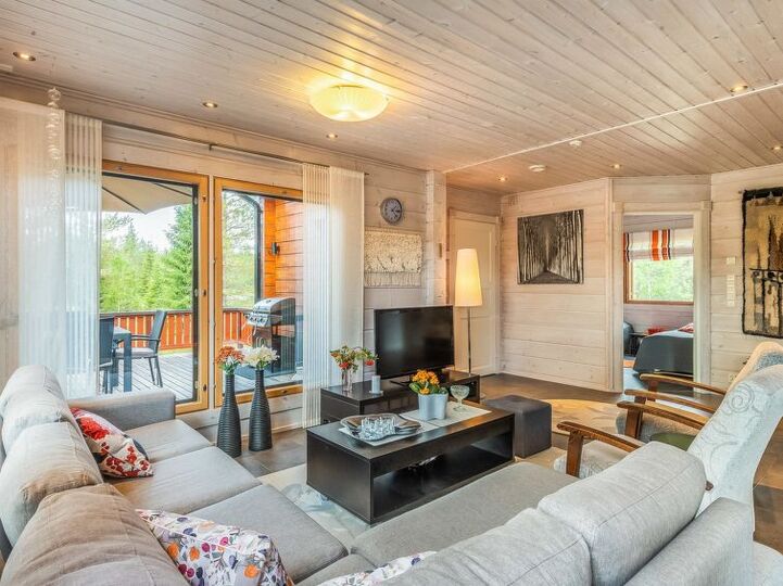 Rent Your Own Luxury Villa with 4 Bedrooms, North Ostrobothnia Villa 1101