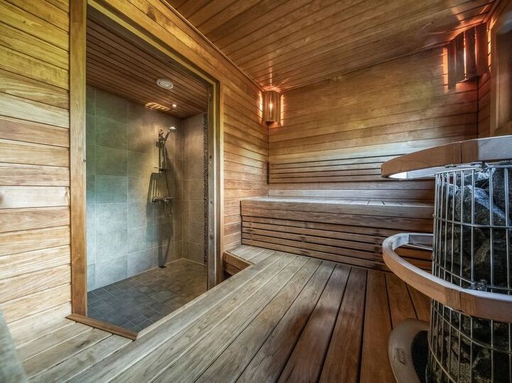 Rent Your Own Luxury Villa with 4 Bedrooms, North Ostrobothnia Villa 1101