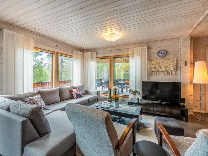 Rent Your Own Luxury Villa with 4 Bedrooms, North Ostrobothnia Villa 1101