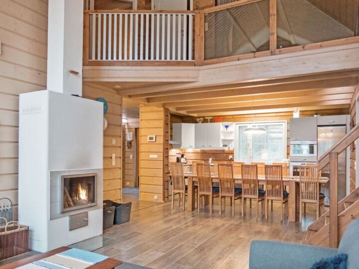 5 Star Villa with Majestic Views, Kainuu Villa 1064