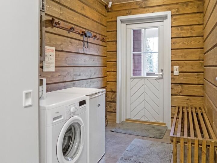 5 Star Villa with Majestic Views, Kainuu Villa 1064