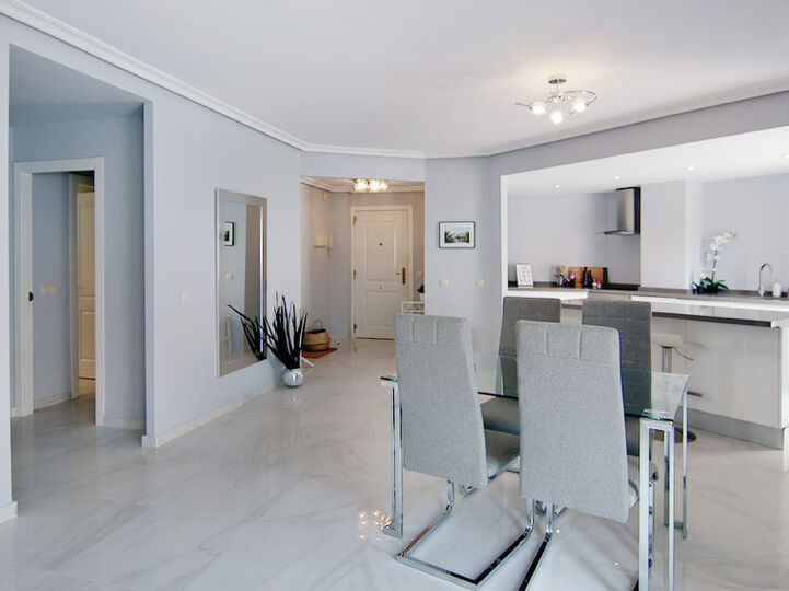 The Ultimate Apartment in the Perfect Location, Marbella Apartment 1292
