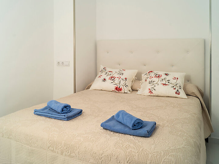 Luxury Apartment for the Perfect Holiday, Torremolinos Apartment 1005