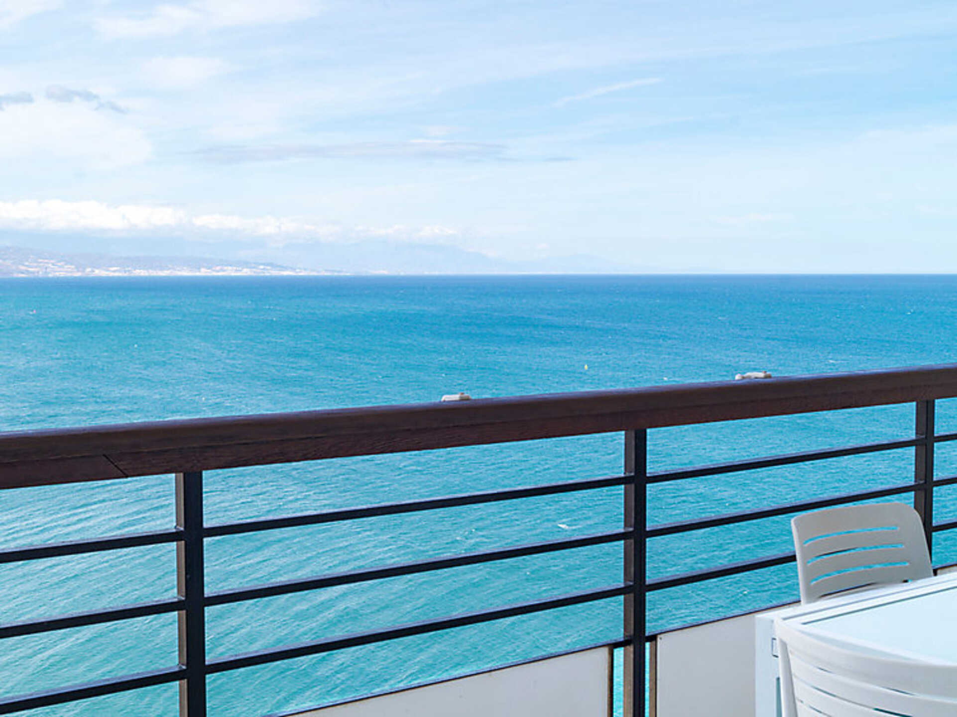 Luxury Apartment for the Perfect Holiday, Torremolinos Apartment 1005