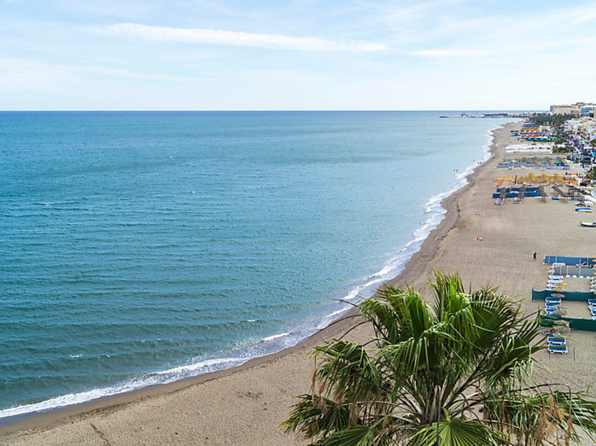 Luxury Apartment for the Perfect Holiday, Torremolinos Apartment 1005
