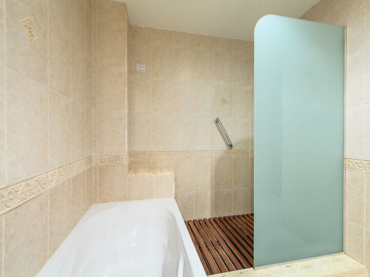 5 Star Villa with First Class Amenities, Costa Daurada Villa 1031
