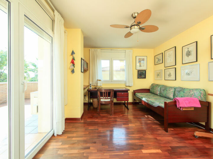 5 Star Villa with First Class Amenities, Costa Daurada Villa 1031