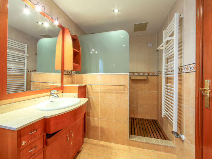 5 Star Villa with First Class Amenities, Costa Daurada Villa 1031