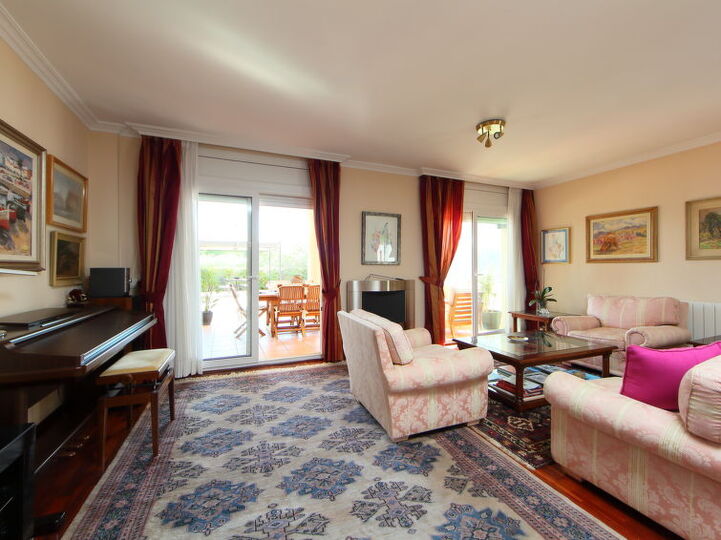 5 Star Villa with First Class Amenities, Costa Daurada Villa 1031