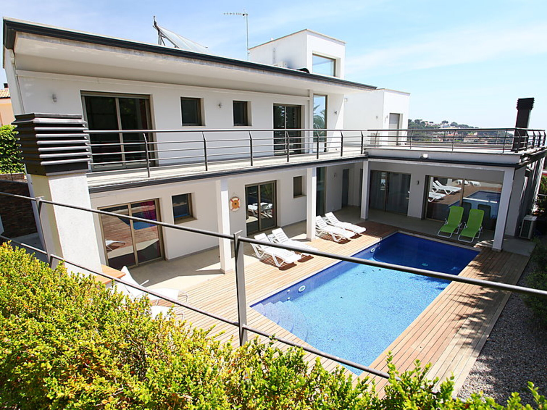 Tranquil Oasis in Costa Brava,1014