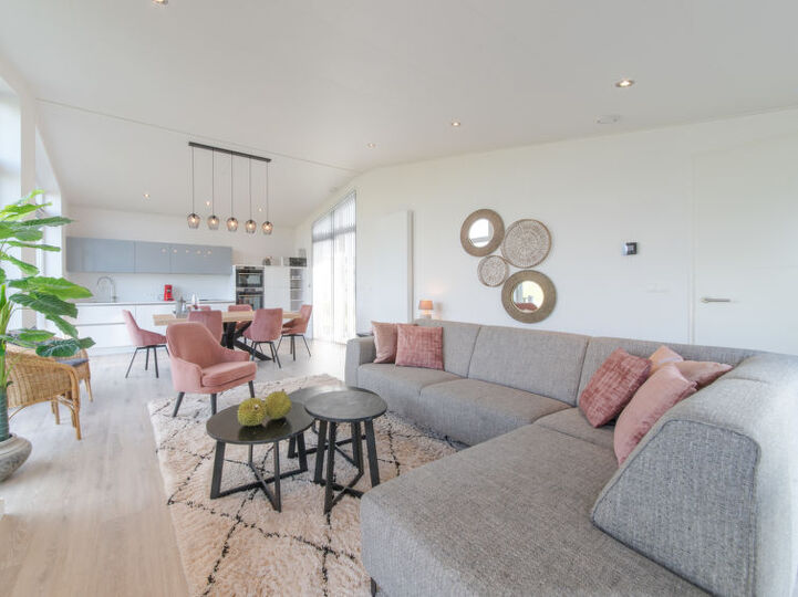 Exclusive 2 Bedroom Villa, Zeeland Villa 1080
