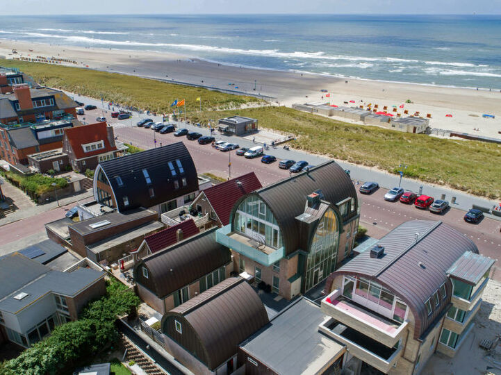 Rent Your Own Luxury Villa with 3 Bedrooms, Noord Holland Villa 1122
