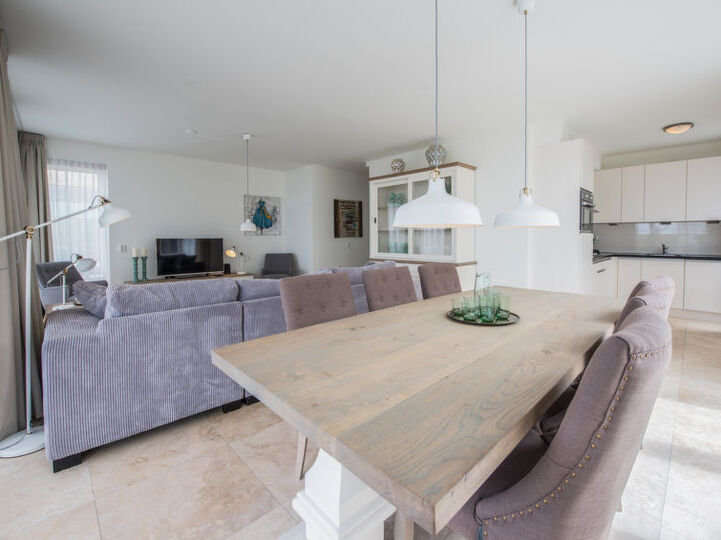 Rent Your Own Luxury Villa with 3 Bedrooms, Noord Holland Villa 1122