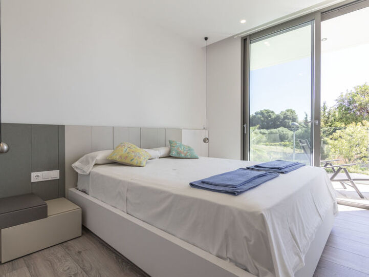 The Ultimate Villa in an Ideal Location, Costa Daurada Villa 1043