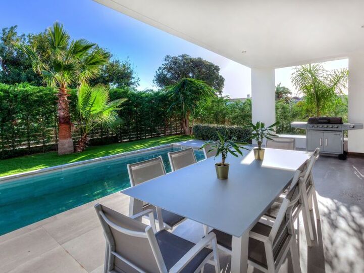 The Ultimate Villa in an Ideal Location, Costa Daurada Villa 1043