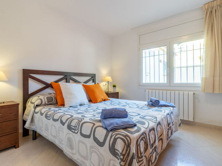 Exquisite 5 BR Villa with Sea View,1108