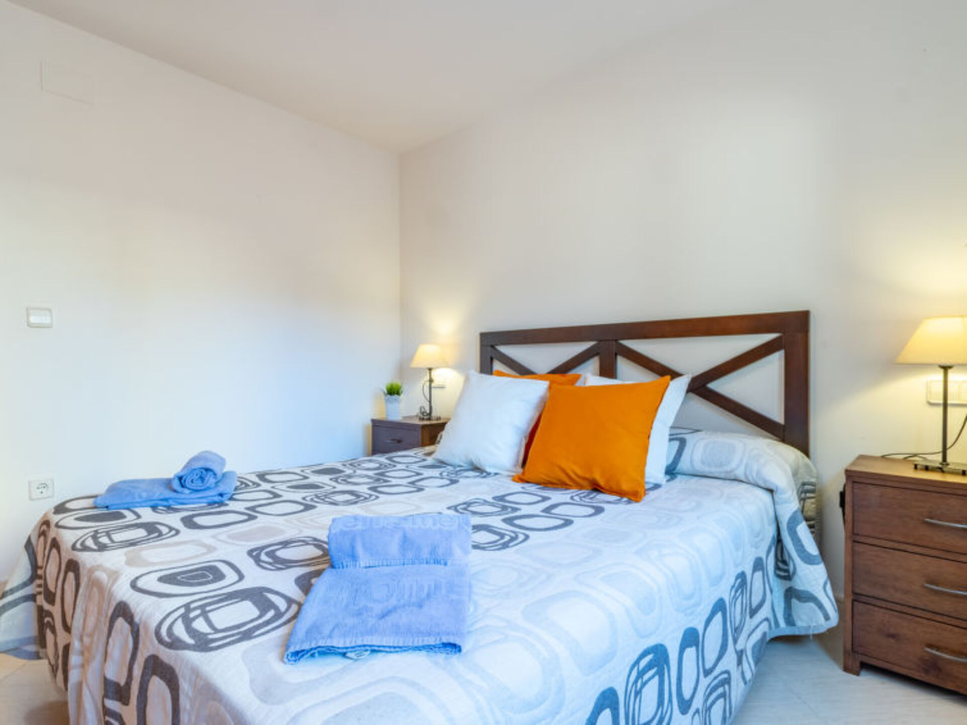Exquisite 5 BR Villa with Sea View,1108