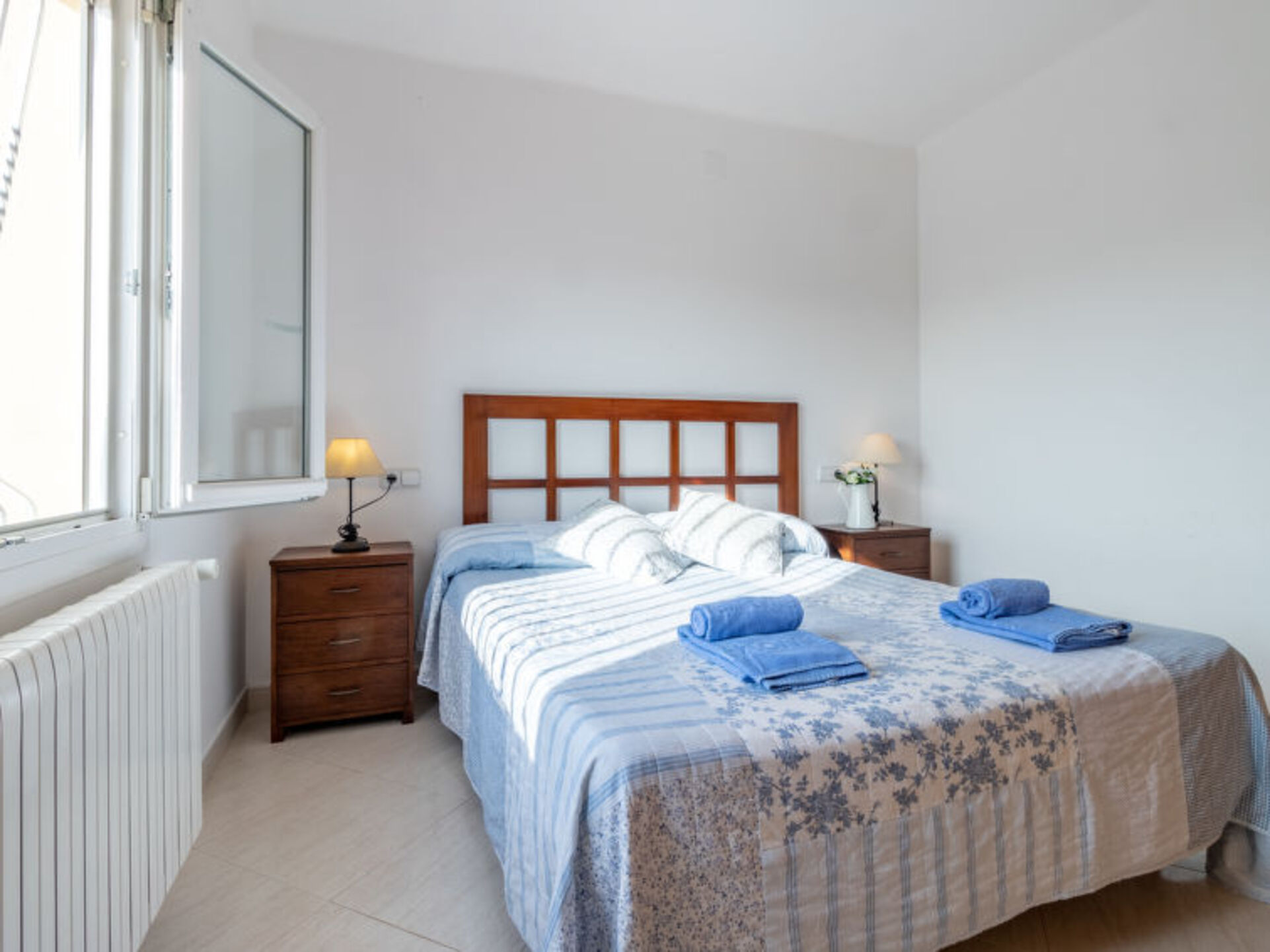 Exquisite 5 BR Villa with Sea View,1108