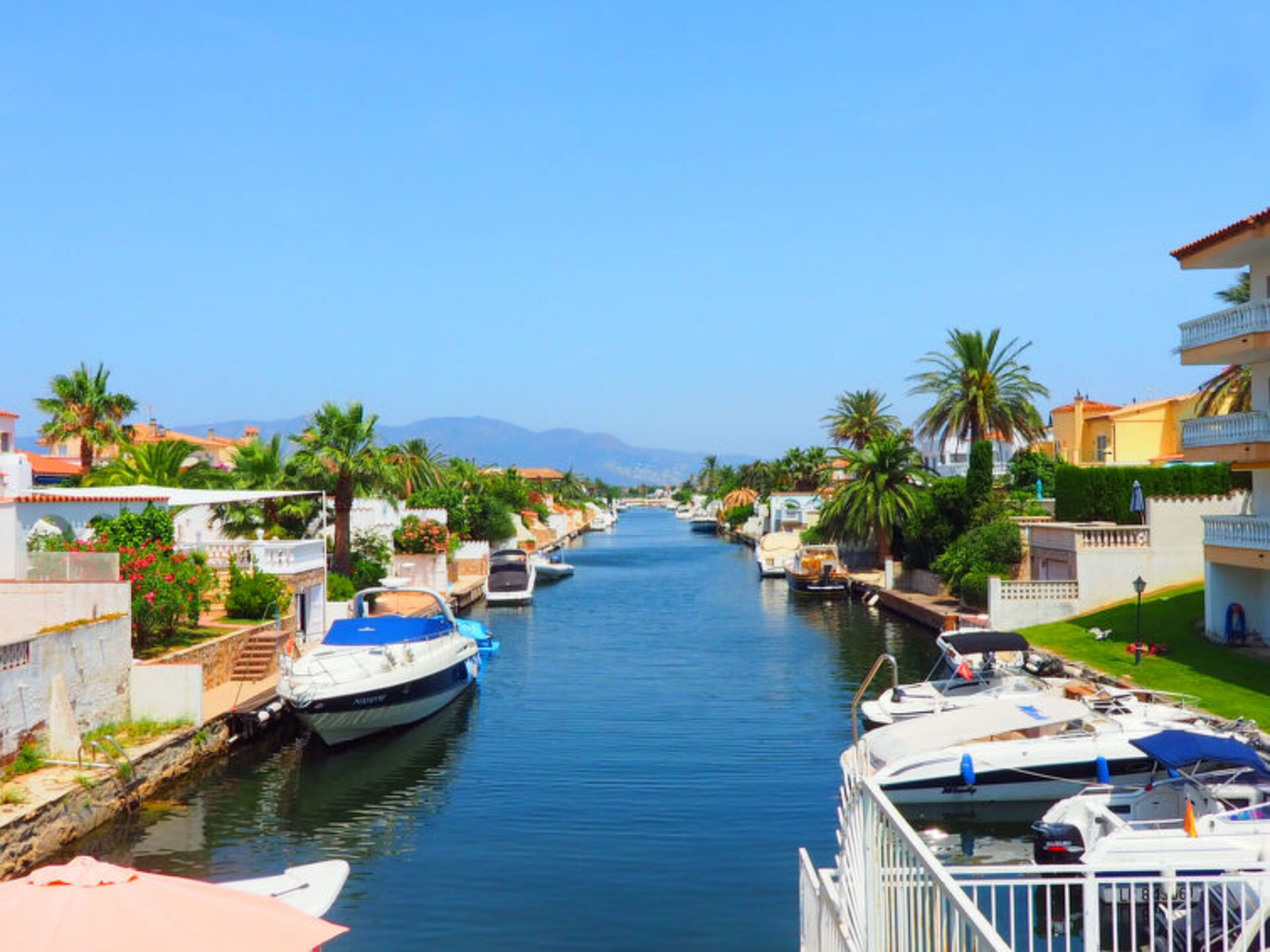 Exquisite 5 BR Villa with Sea View,1108
