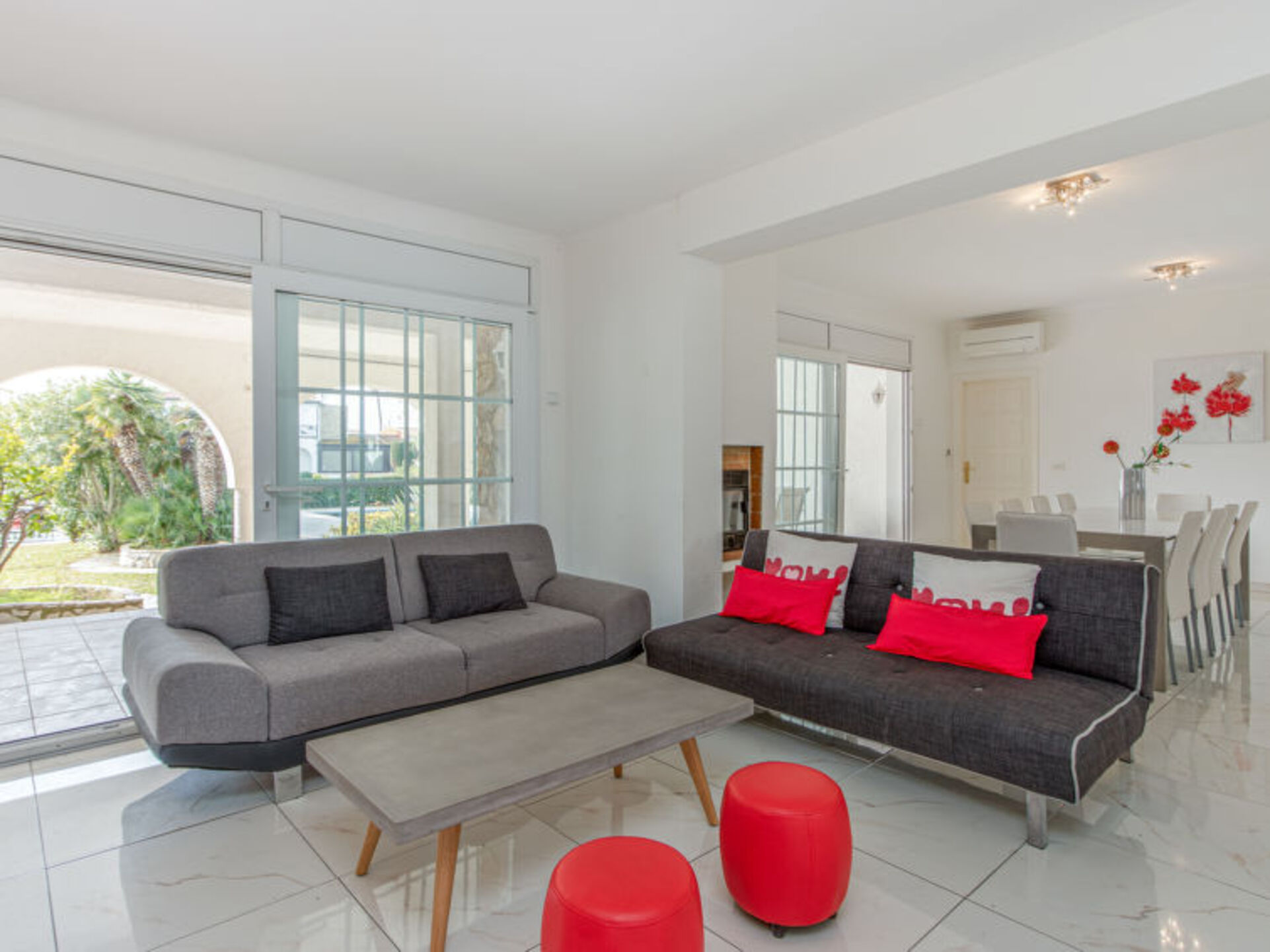 Elegant 6 BR Villa with Private Pool,1018