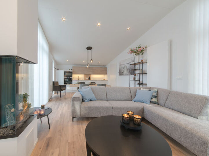 Rent Your Own Luxury Villa with 2 Bedrooms, Zeeland Villa 1105