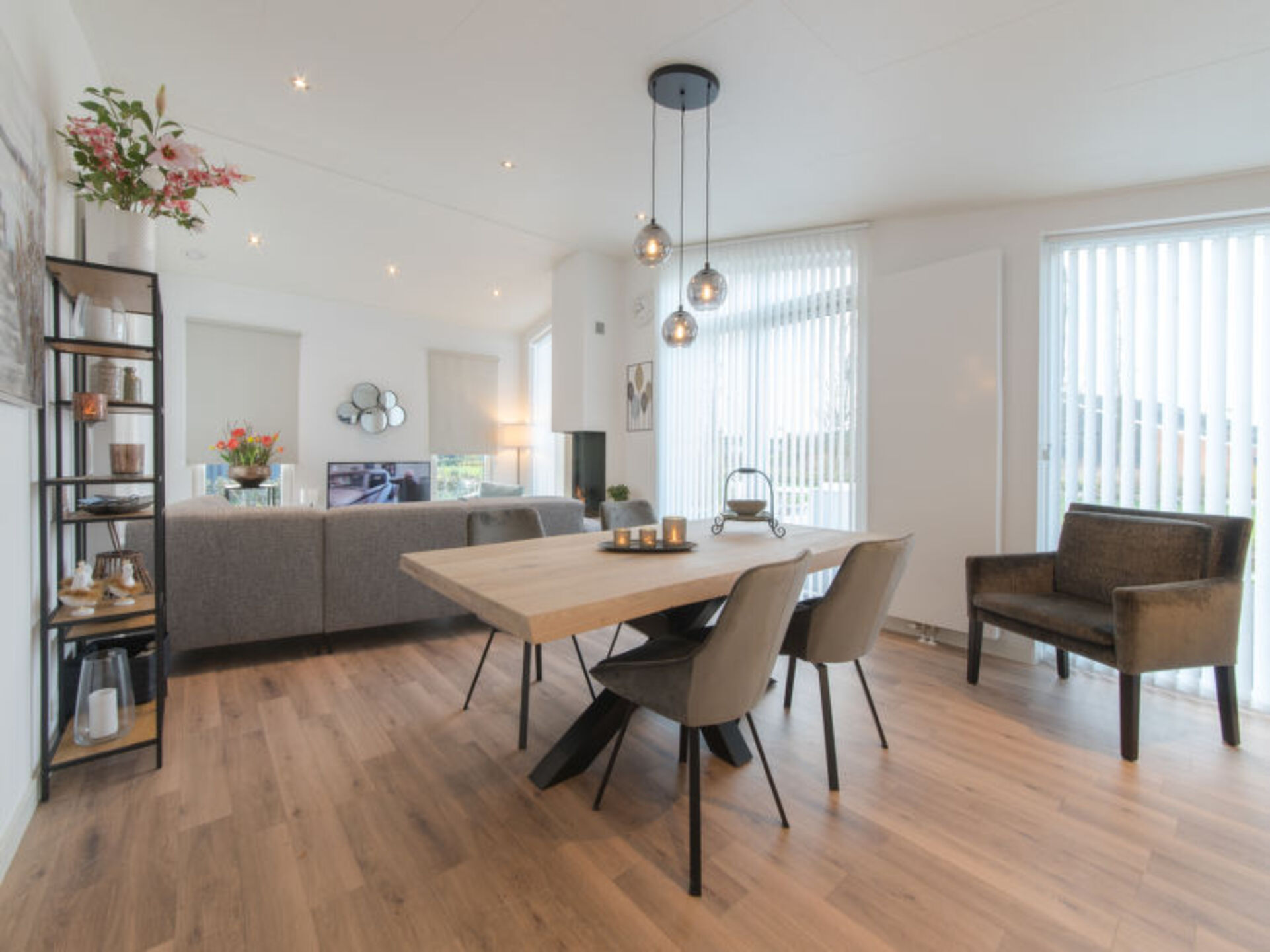 Rent Your Own Luxury Villa with 2 Bedrooms, Zeeland Villa 1105