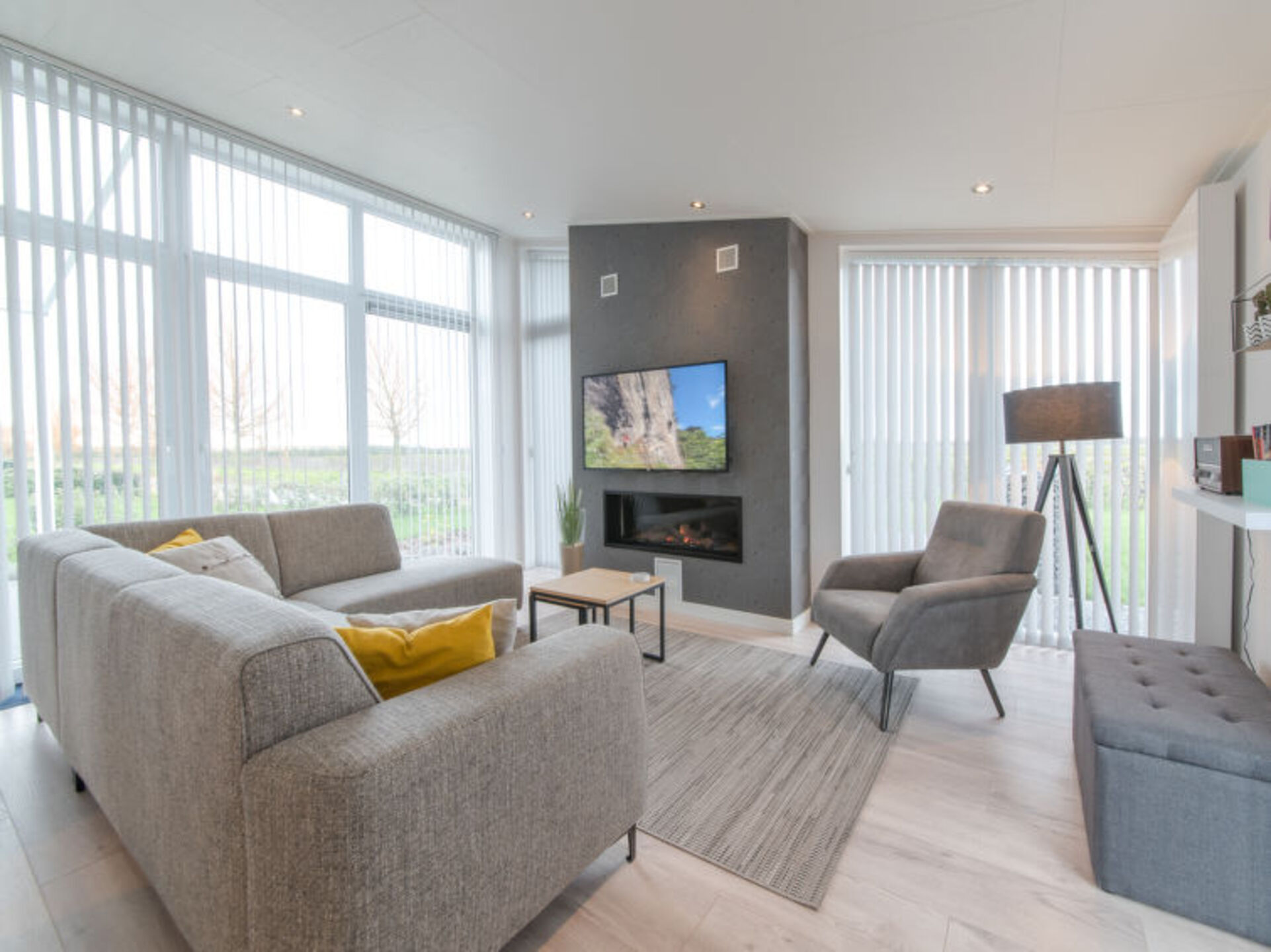 Luxury 2 Bedroom Villa, Zeeland Villa 1107