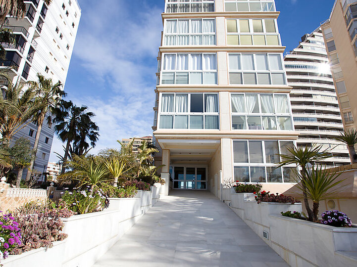 Exclusive 2 Bedroom Apartment, Costa Blanca Apartment 1222