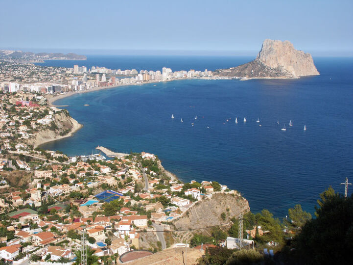 Exclusive 2 Bedroom Apartment, Costa Blanca Apartment 1222